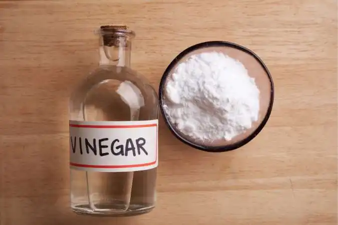 Cleaning with Water and Vinegar